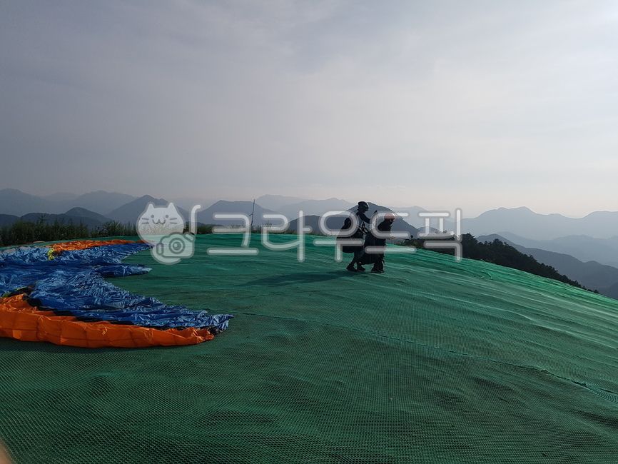 adventure,gliding,paragliding,leisure activities