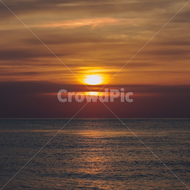 일출,여명,일몰,바다,노을,태양,해,풍경,자연,풍경,nature,landscape,outdoors,옥외,sunlight,햇빛,sky,하늘,sunset,dusk,황혼,dawn,새벽,red sky,붉은 하늘