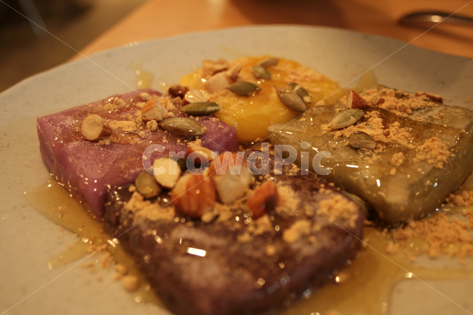 떡,오색떡,찹쌀떡,음식,요리,food,한국,견과류,꿀,음식,식재료,요리,food,cook,meal,dishes,food reserves,한식,한국음식,한국요리,korean food,korean dishes,korean meal,korean cook