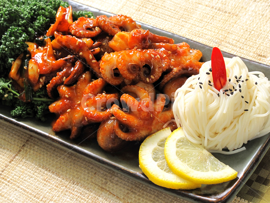 meal,dish,Stirfried Octopus,Octopus dish,cooking,food