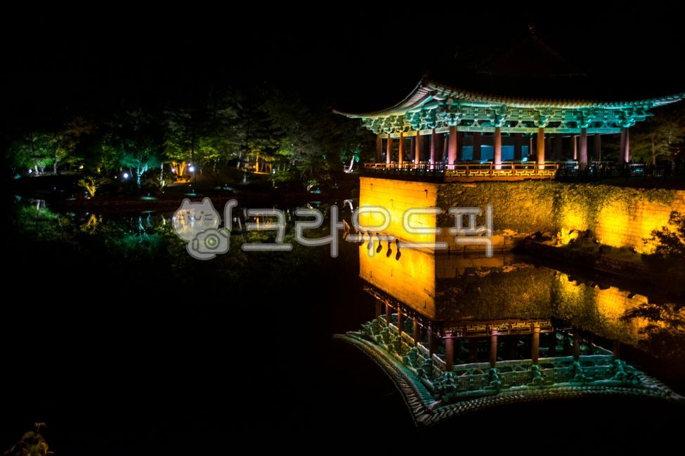 경주,야경,저녁,동궁과월지,문화재,건축,반사,물