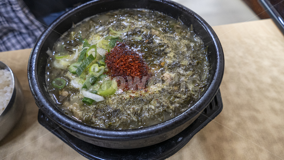 몸국,제주음식,모자반,모자반국,향토음식,해장국,제주맛집,제주도,지역음식,지방음식