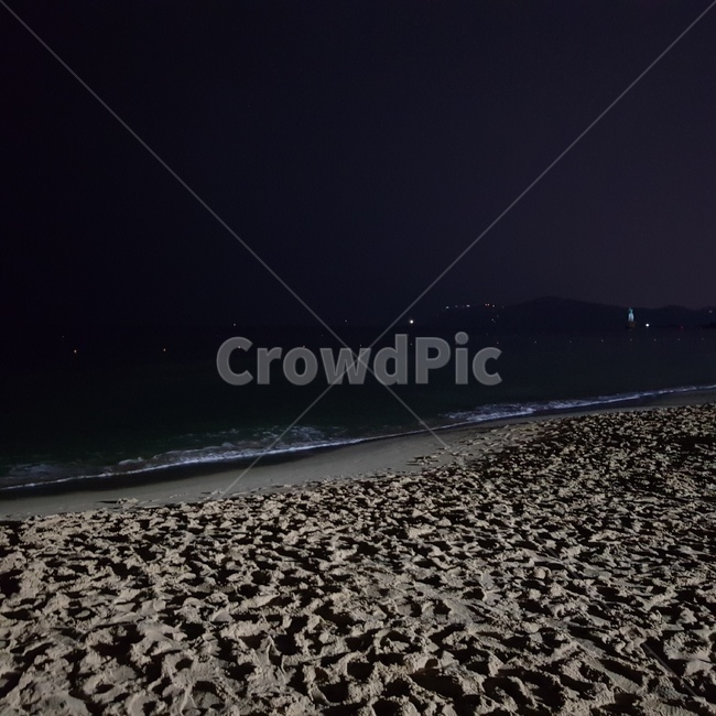 밤바다,해변,모래사장,어두움,바다