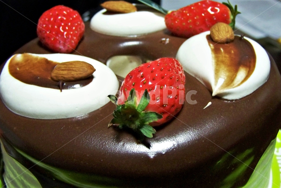 케잌,케이크,딸기,초콜릿,크림,과일,cake,birthday,strawberry,berry,fresh,sweet,cream,음식,식재료,요리,food,cook,meal,dishes,food reserves,디저트,간식,후식,dessert,snack