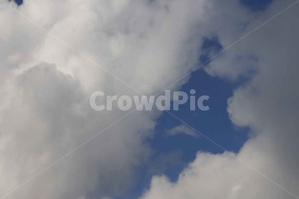 구름,cloud,맑은날,맑음,하늘색,감성,감성사진,color,coloroffeeling,햇빛,빛,light