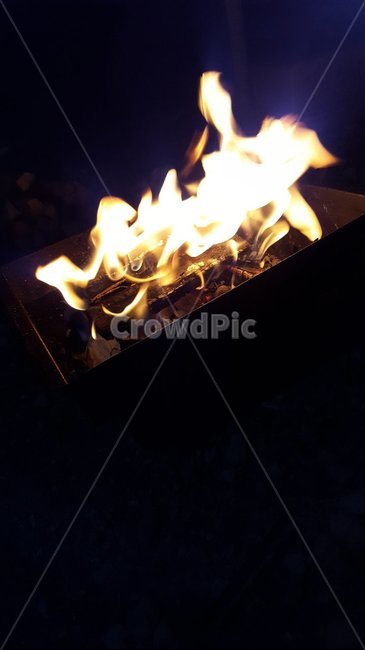 장작불,불놀이,캠핑,장작,여행