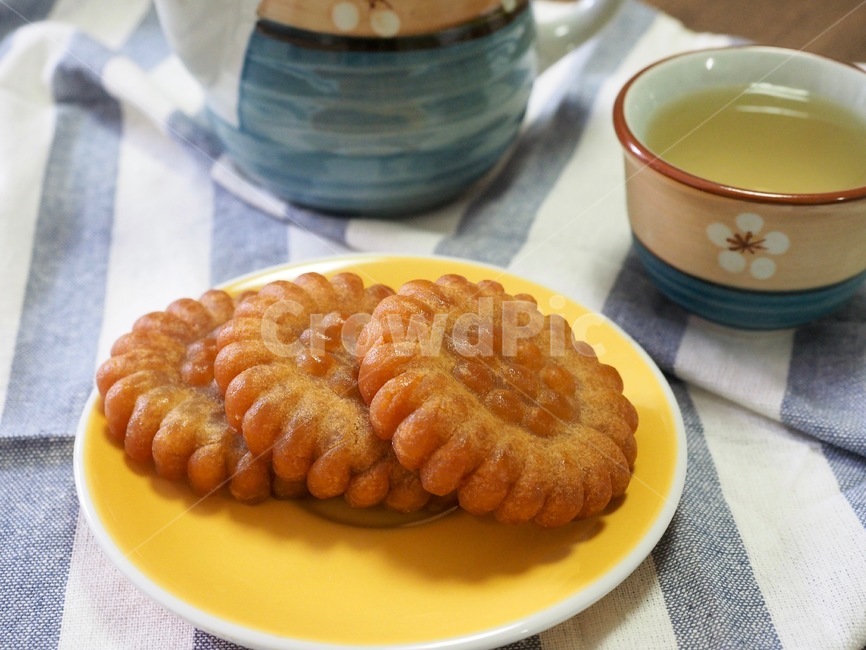 한과,약과,설날음식,추석음식,명절음식,한국음식,식품,한식,한국문화,음식,한국,배경,건강한식생활,웰빙,문화,아시아,아시아음식,접시,전통,설날,추석,녹차,한국과자,전통과자,과자,한국전통과자,음식,식재료,요리,food,cook,meal,dishes,food reserves,한식,한국음식,한국요리,korean food,korean dishes,korean meal,korean cook,디저트,간식,후식,dessert,snack
