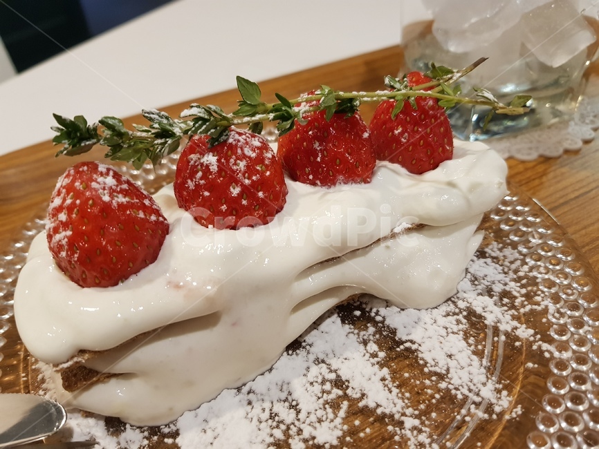 dessert,디저트,food,creme,음식,크림,케이크,디저트,간식,후식,dessert,snack