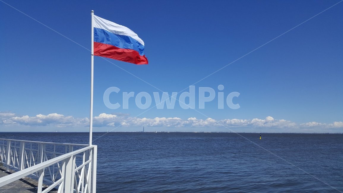 깃발,바다,바람,하늘,구름,러시아,flag,sea,ocean,wind,sky,clouds,russia