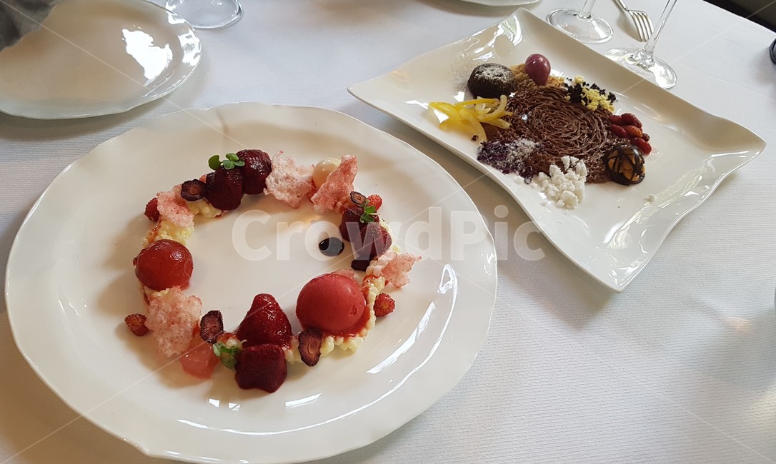 디저트,레스토랑,플레이팅,후식,음식,초코,딸기