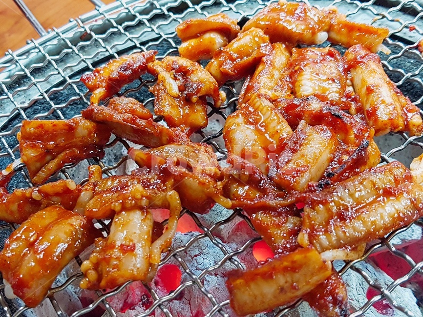 곰장어,음식,양념곰장어,술안주,숯불구이,요리,식사