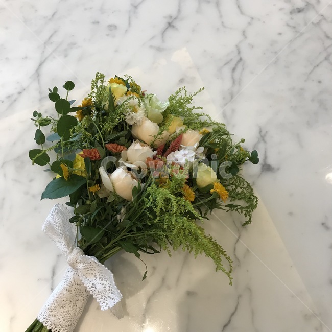부케,꽃다발,서프라이즈,기념일,결혼,식물,flowerbouquet,꽃부케,꽃꽂이,flowerarrangement,flower,꽃,브라이덜샤워,bridershower,기념일,축하,anniversary,congratulation,celebrate,celebration