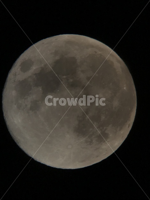 만달,보름달,보름,달,슈퍼문,야경,밤,풍경,nightscape,night,landscape,astronomy,천문학,nature,자연,universe,우주,outdoors,옥외,moon,outer space,대기권 밖