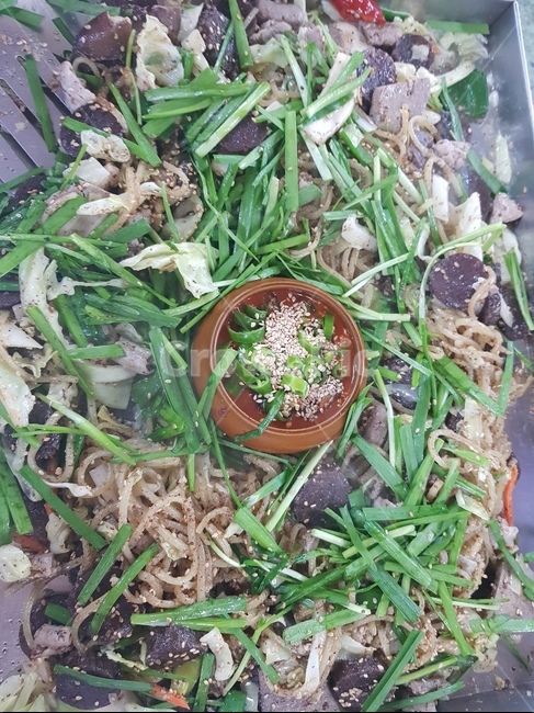 백순대,신림동,순대,순대볶음,야채,쪽파,파,음식,식재료,요리,food,cook,meal,dishes,food reserves