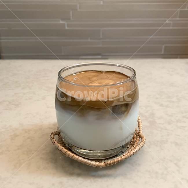 cup,컵,coffeecup,커피컵,커피,카페,달고나라떼,커피,카페,coffee,cafe