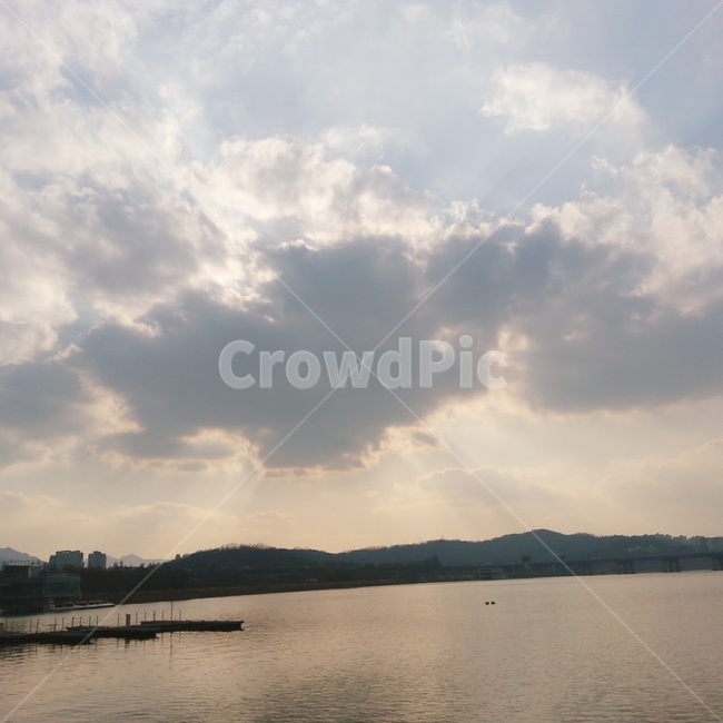 구름,자연,빛,호수,강가,scenery,light,풍경,자연,풍경,nature,landscape,outdoors,옥외,water,물