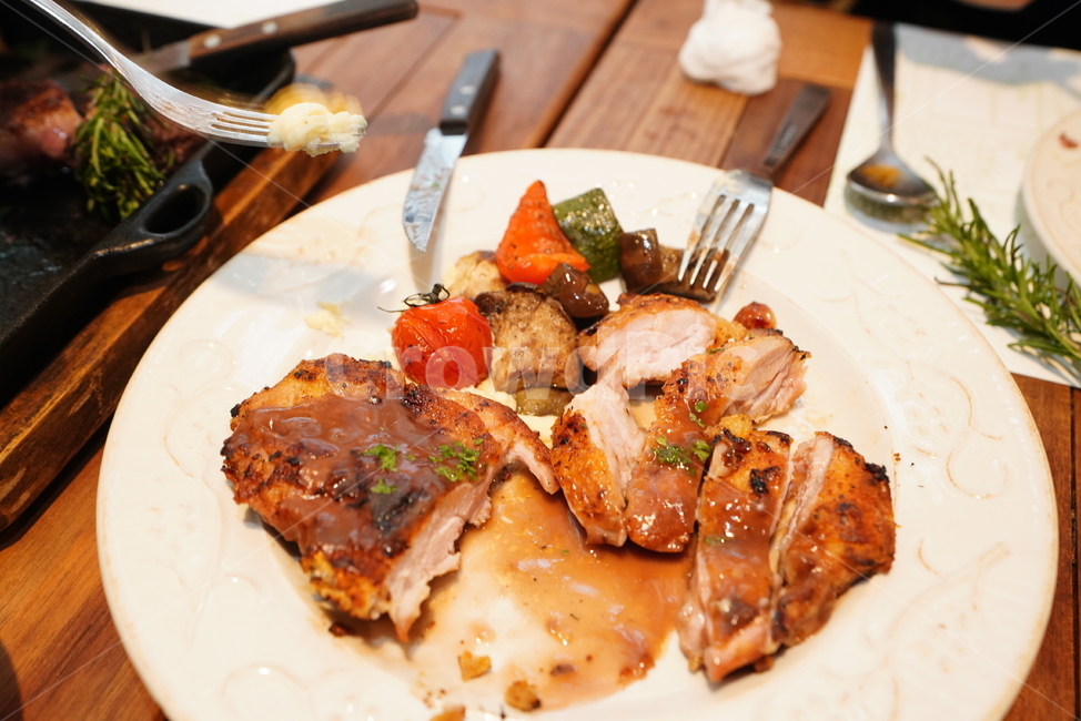 스테이크,양식,먹거리,푸드,고기,육식,육류,요리,dish,meal,식사,food,음식,음식,식재료,요리,food,cook,meal,dishes,food reserves,육류,고기,meat,양식,서양음식,서양요리,western food,western dishes,western meal,western cook