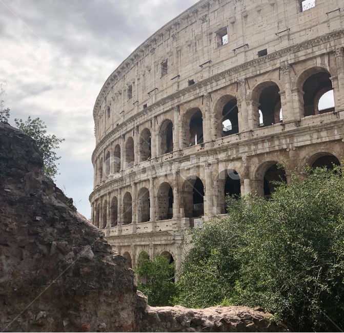 콜로세움,roma,로마,이탈리아,colosseum,랜드마크,건축물,건물외관,italy,architecture,landmark,construction,건축물,건물외관,exterior,building,structure,architecture,construction