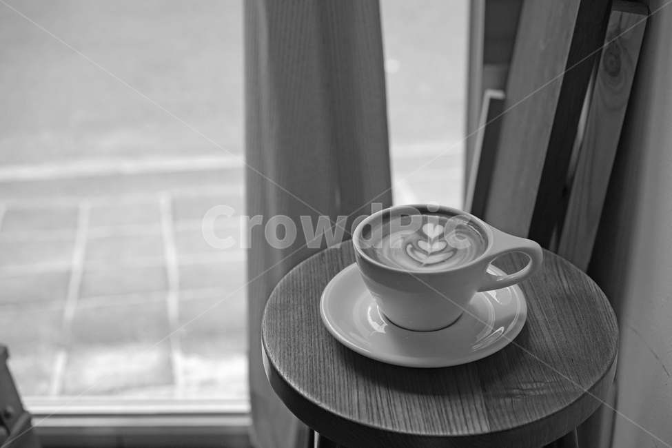커피,카페,라떼,라떼아트,머그컵,커피잔,테이블,coffee,cafe,흑백,커피,카페,coffee,cafe,흑백,모노톤,monochrome,black and white