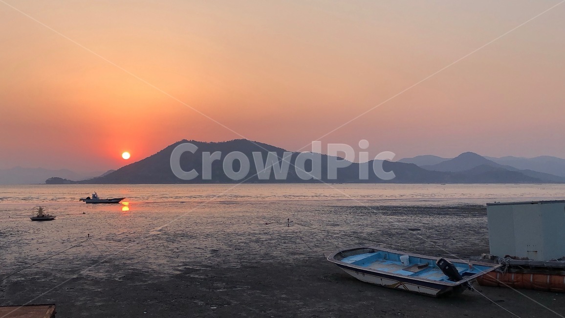 바다,갯벌,노을,배,섬,자연,풍경,nature,landscape,한국자연풍경,한국자연경관,korea nature landscape,transportation,교통,vehicle,차량,watercraft,선박