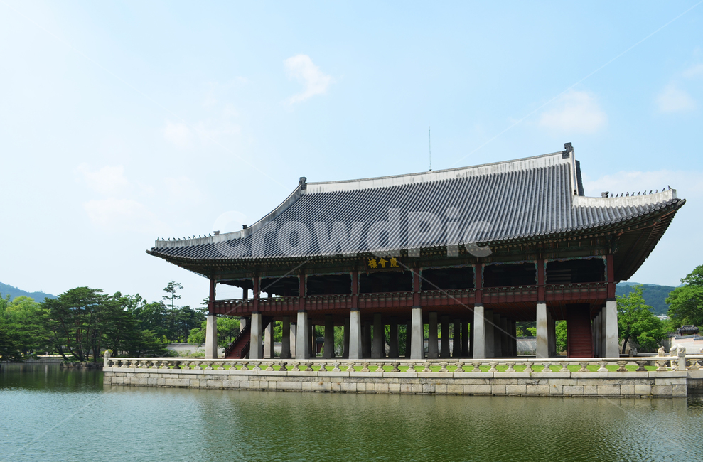 경복궁,한국,한국건축,architecture,palace,건축물,water,물,nature,자연
