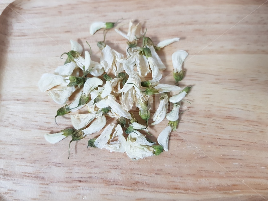 아카시아잎,아카이사꽃,말린아카시아,아카시아차,나무쟁반,꽃,flower