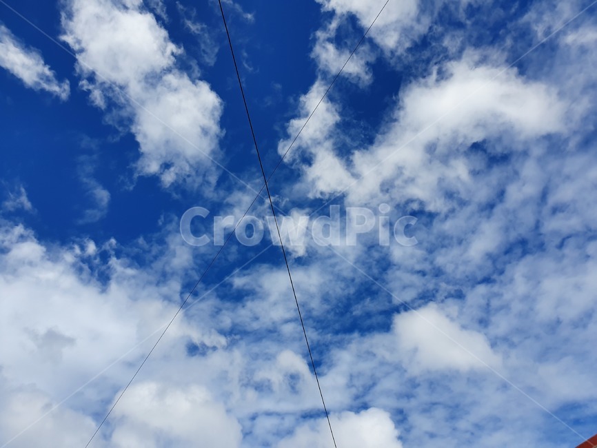 하늘,구름,sky,cloud,파란하늘,자연,풍경,nature,landscape,outdoors,옥외,azure sky,푸른 하늘