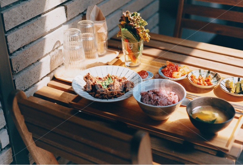 백반,불고기,밥,가정식,한식,음식,식재료,요리,food,cook,meal,dishes,food reserves,한식,한국음식,한국요리,korean food,korean dishes,korean meal,korean cook,감성,sensible,feeling,휴식,힐링,rest,relaxation,healing