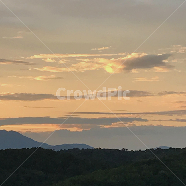 노을,노을빛,노을풍경,풍경,여름하늘,저녁,저녁노을,산,주황색,주황색하늘,주황빛