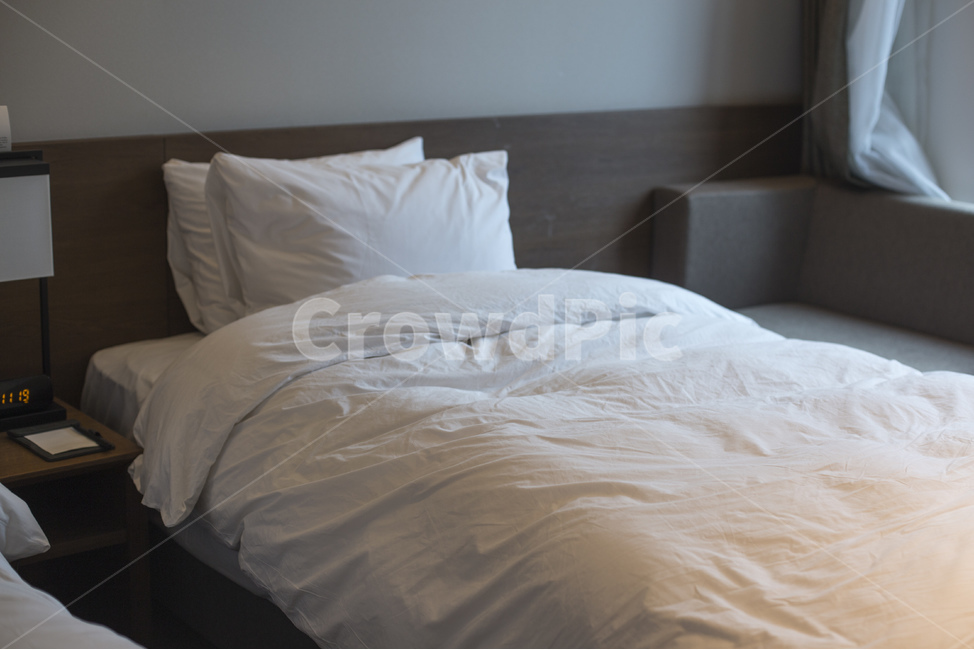 호텔,실내,침대,침구,이불,베개,숙소,인테리어,화이트,객실,숙박,인테리어,실내디자인,interior design