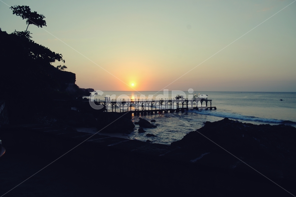 바다,해변,beach,파도,wave,열대,tropical,발리,bali,수평선,horizon,파랑,블루,blue,하늘,sky,일몰,sunset,석양,자연,풍경,nature,landscape,해변,바다,beach,sea,water,물,waterfront,워터 프론트,port,포트,pier,교각