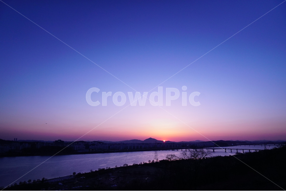 일몰,하늘,노을,석양,풍경,자연,풍경,nature,landscape,한국자연풍경,한국자연경관,korea nature landscape,outdoors,옥외,red sky,붉은 하늘,dawn,새벽,dusk,황혼,sunset,sky
