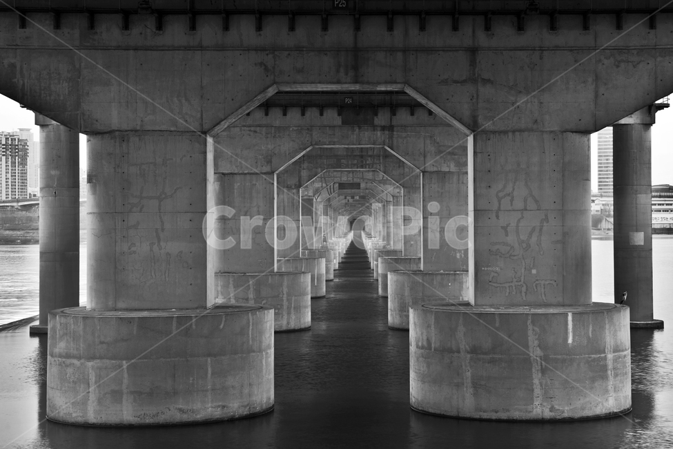 잠실대교,잠실,한강다리,한강,교량,교각,흑백