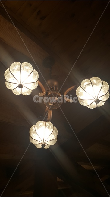 조명,불빛,빛,금속,감성,인테리어,실내디자인,interior design