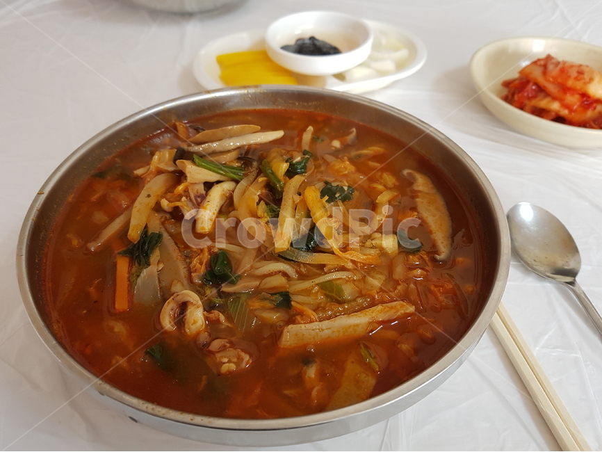 한국음식,중식,중화요리,짬뽕,김치,단무지,해물,야채,음식,음식,식재료,요리,food,cook,meal,dishes,food reserves,면류,면요리,noodles,중식,중국음식,중화요리,chinese food,chinese dishes,chinese meal,chinese cook