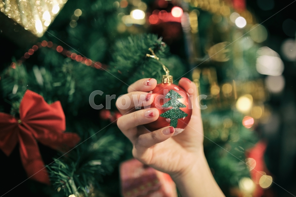Christmas,luck,deco,womans hand,Jeju,christmas decoration,winter,merry,red,Nail,Emotion,passion,decoration,Merry Christmas,hand,nail,ribbon,christmas,Emotional photo,Red,Passion,nail art,snow