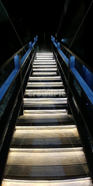 계단,밤,빛,night,light,야경,밤,풍경,nightscape,night,landscape,handrail,난간,banister,staircase