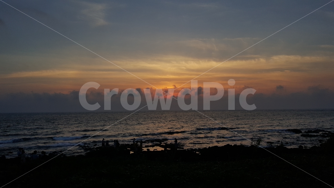 노을,석양,바다,제주도,해,어둠,밤바다,지다,sunset,sunrise,풍경,힐링,사진,풍겅사진,자연,섬,여행,자연,풍경,nature,landscape,해변,바다,beach,sea,outdoors,옥외,dusk,황혼,dawn,새벽,red sky,붉은 하늘,sky,하늘,일몰