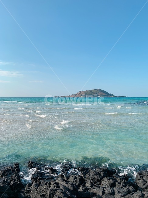 제주도,jeju,바다,beach,jejuisland,제주,제주도바다,제주바다,구름,하늘,수평선,파도