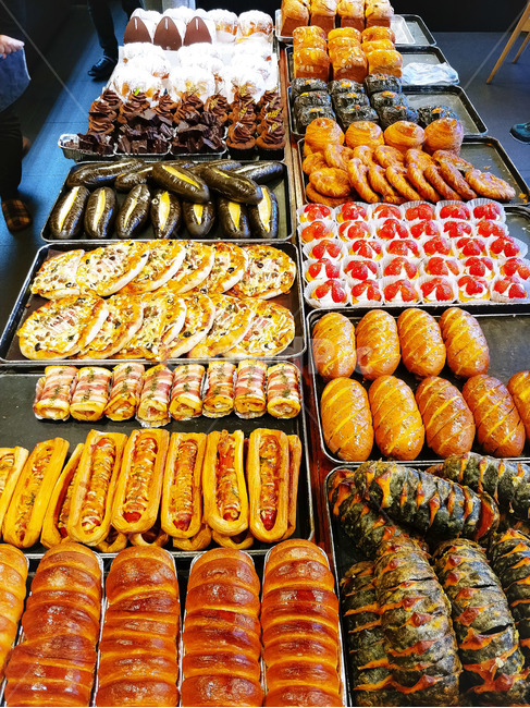 빵,케익,bread,딸기,빵집,음식,식재료,요리,food,cook,meal,dishes,food reserves