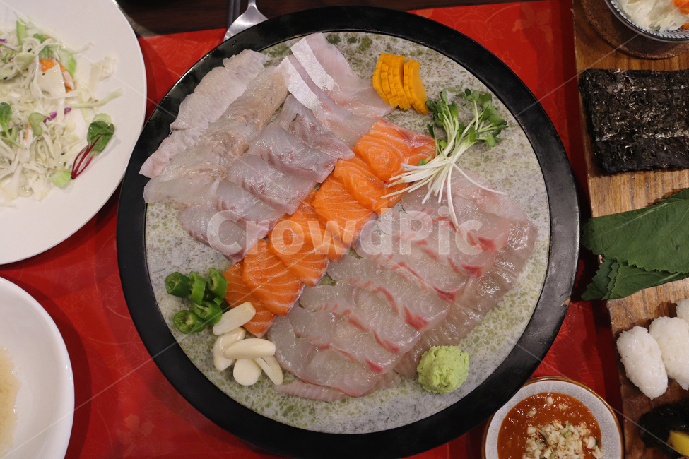 모듬회,광어회,연어회,회,스시,회요리,food,음식,한국음식,koreafood