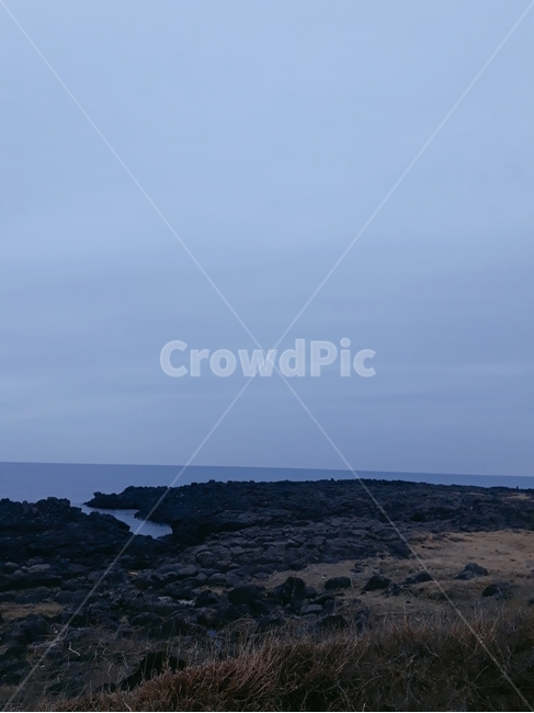 sea,바다,바닷가,nature,outdoors,옥외,야외,cloudy,흐림,sky,하늘,cloud,구름,자연,weather,날씨,자연,풍경,nature,landscape,architecture,건축물,building,건물,tower,탑,lighthouse,등대