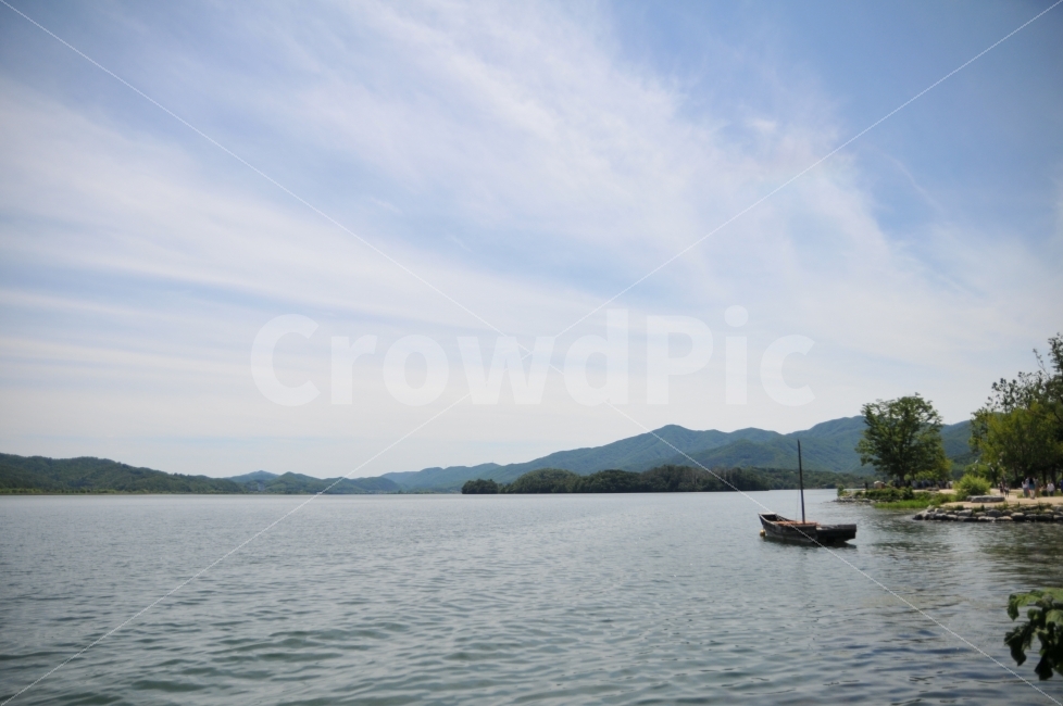 양수리,두물머리,북한강,양평,남한강,자연,풍경,nature,landscape,land,땅,outdoors,옥외,water,물,sea,바다,ocean,대양,shoreline,해안선,boat,보트,vehicle,차량,transportation,교통,coast,연안