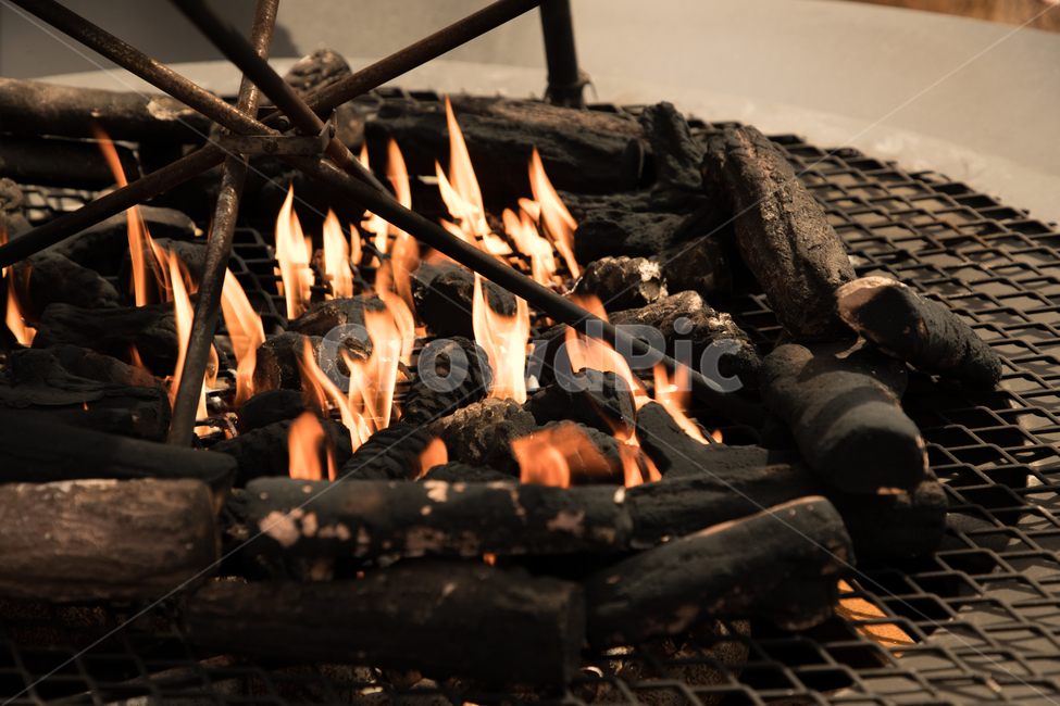불,화로,난로,캠핑,캠프파이어,모닥불,따뜻함,따스함,온기,숯,겨울,fire,camping,outdoor,campfire,warm,bonfire,winter,겨울,계절,winter,season,감성,sensible,feeling