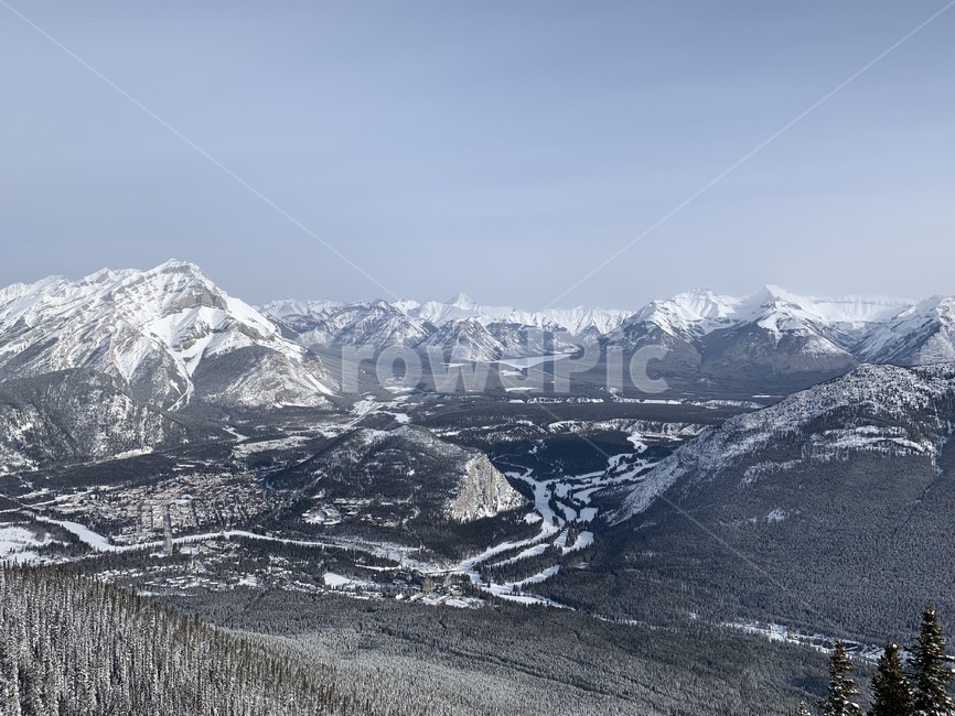 outdoors,옥외,nature,자연,mountainrange,slope,경사,만년설,눈,snow,겨울,winter,빙하,glacier,로키산맥,록키산맥,rocky,rockymountain,rockymts,캐나다,canada,벤쿠버,밴쿠퍼,vancouver,로키,록키,투어,tour,산,mountain,산맥,등산,절경,앨버타,겨울,계절,winter,season