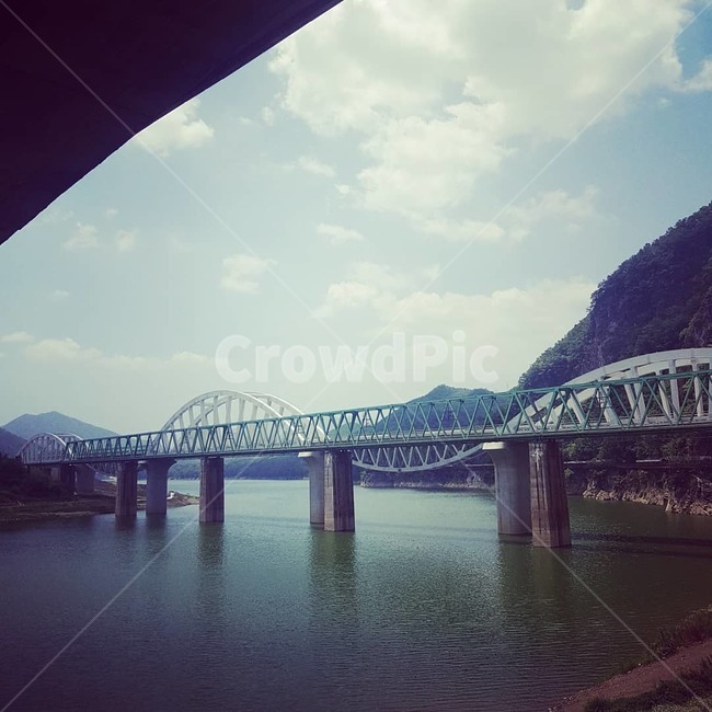 하늘,sky,다리,철교,기찻길,자연,풍경,nature,landscape,건축물,건물외관,exterior,building,structure,architecture,construction,건물,bridge