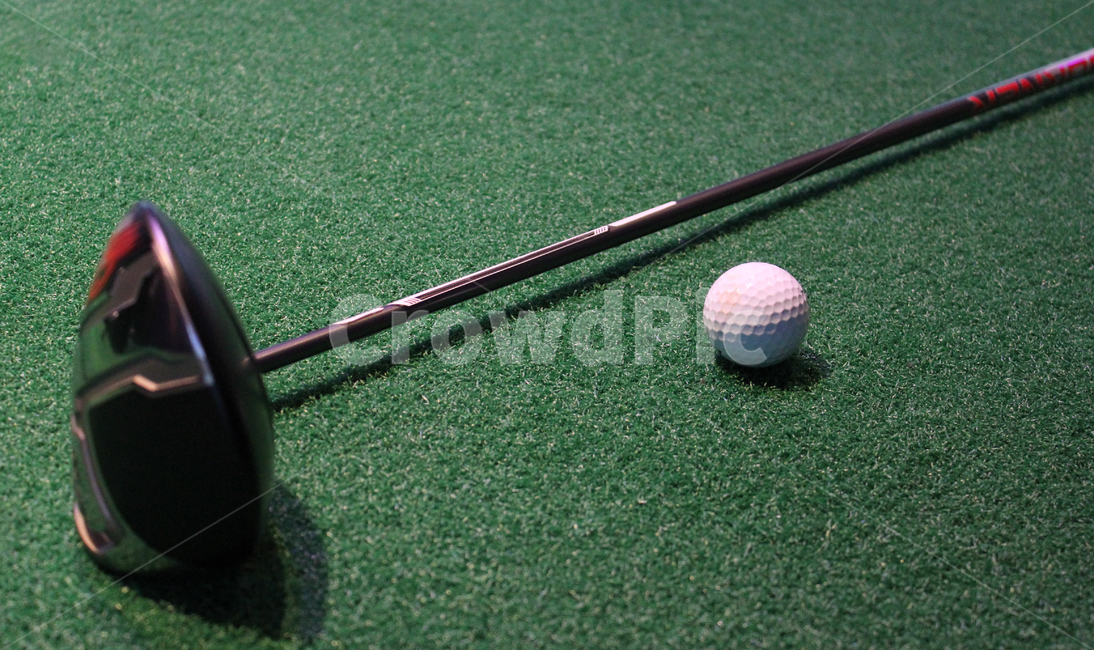 play,country,practice,screen,recreational,competition,professional,hit,white,tee,exercise equipment,club,nobody,golfer,recreation,equipment,active,enjoyment,driver,field,closeup,golf ball,background,drive,lawn,object,gear,hobby,game,work out,activity,tita