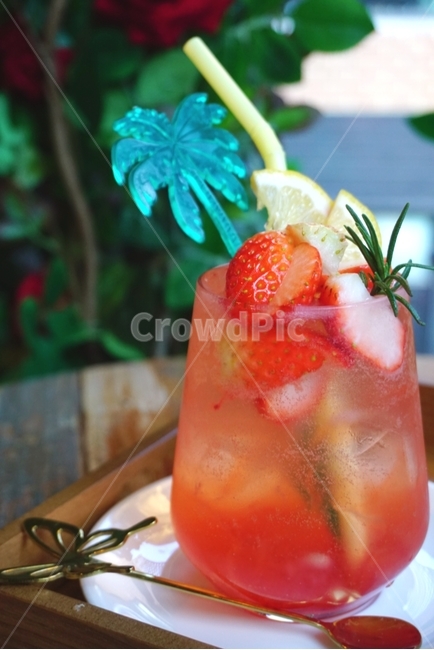 ade,fruit,strawberry,food,Strawberry Ade,cafe,What to drink,dessert,beverage,Emotion