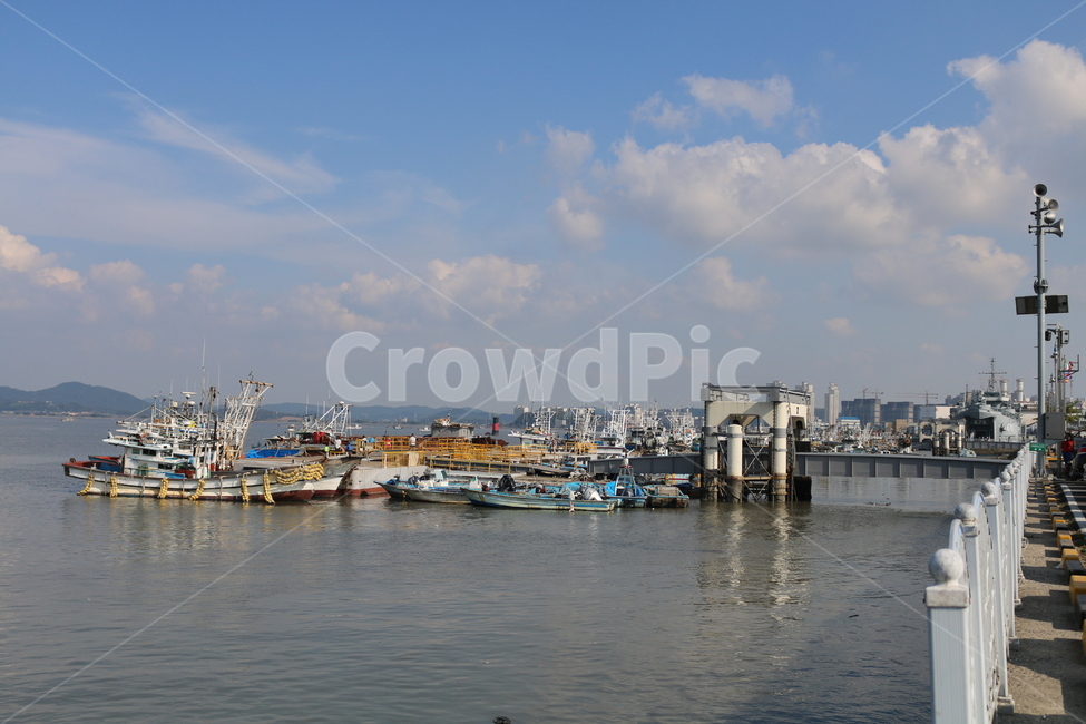 바다,배,바닷가,어선,자연,하늘,산업,industry,industrial,어업,fishery,fishing industry