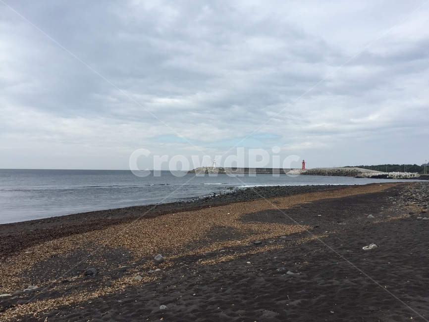 제주도,바다,바닷가,검은모래,등대,하얀등대,빨간등대,흐린날,풍경,자연,sea,sand,blacksand,cloudy,nature